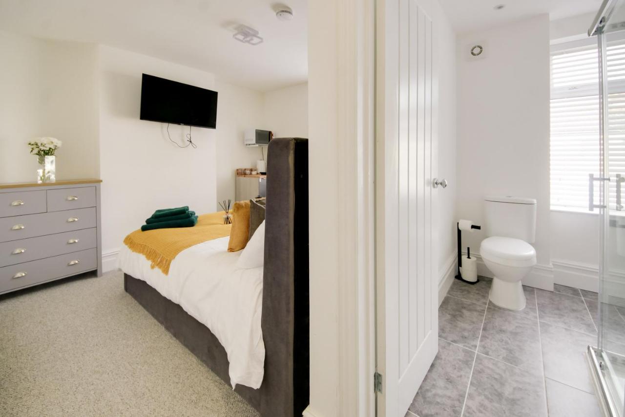 Bay City Studio Apartments By Staying-Away Cardiff Bagian luar foto