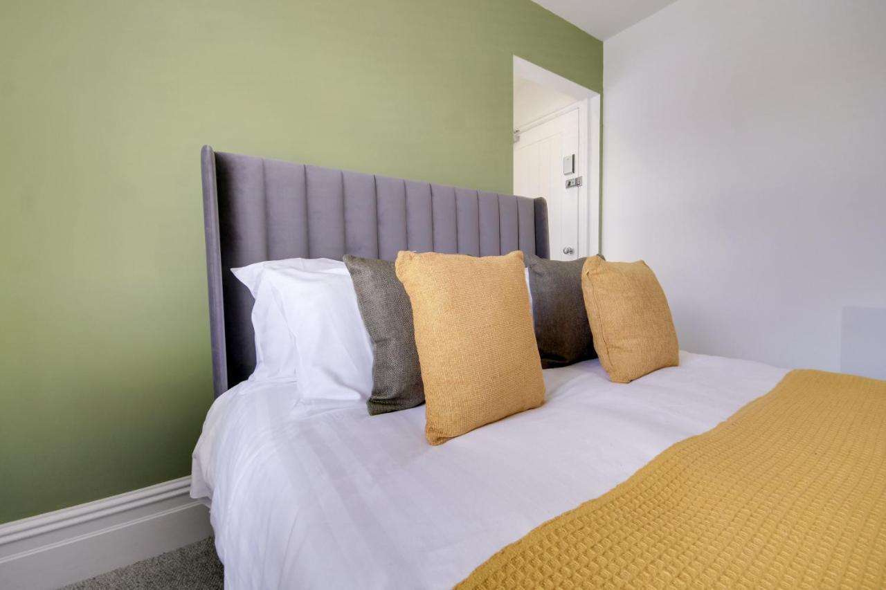 Bay City Studio Apartments By Staying-Away Cardiff Bagian luar foto