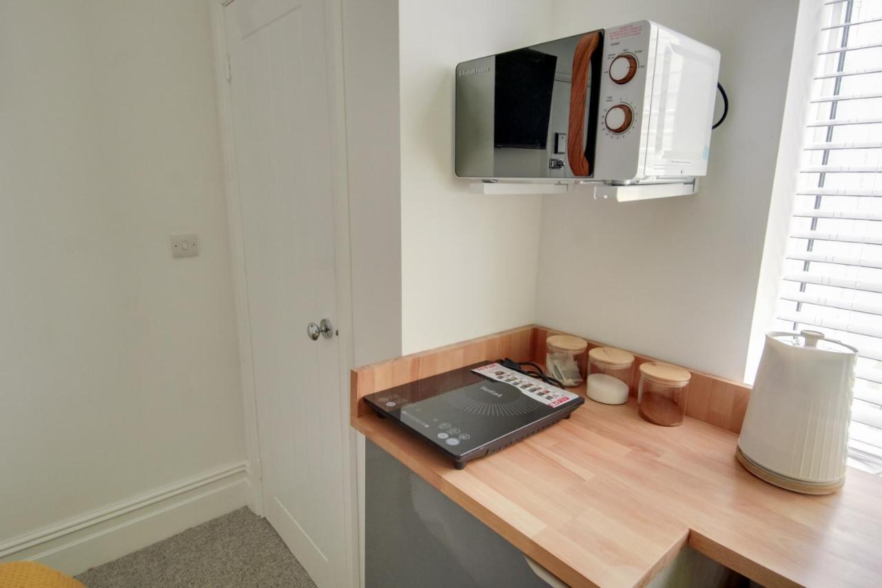 Bay City Studio Apartments By Staying-Away Cardiff Bagian luar foto