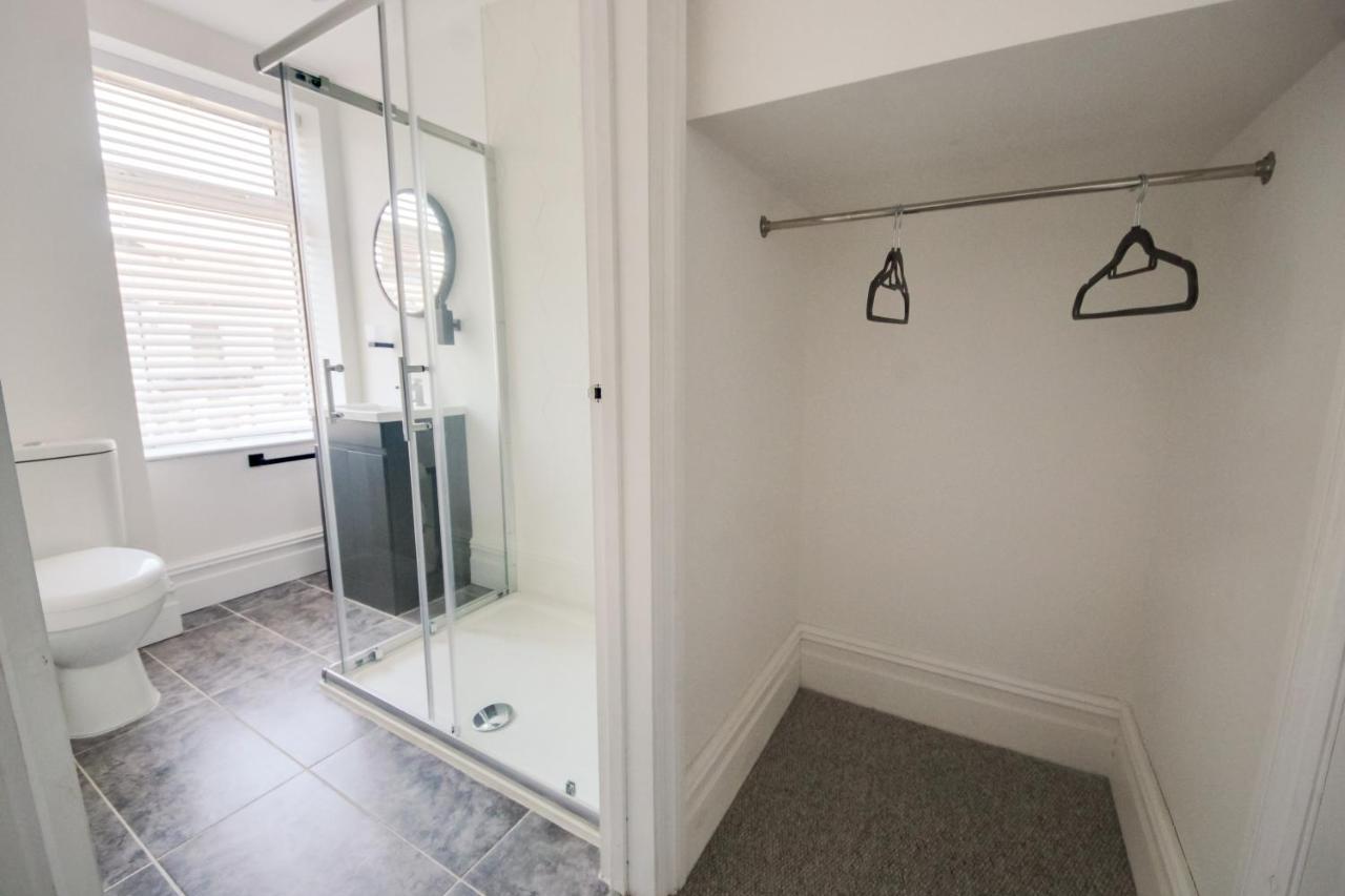 Bay City Studio Apartments By Staying-Away Cardiff Bagian luar foto